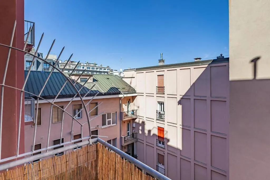 Appartamento Chicco In Zona Elegante Μιλάνο 0*,  Ιταλία